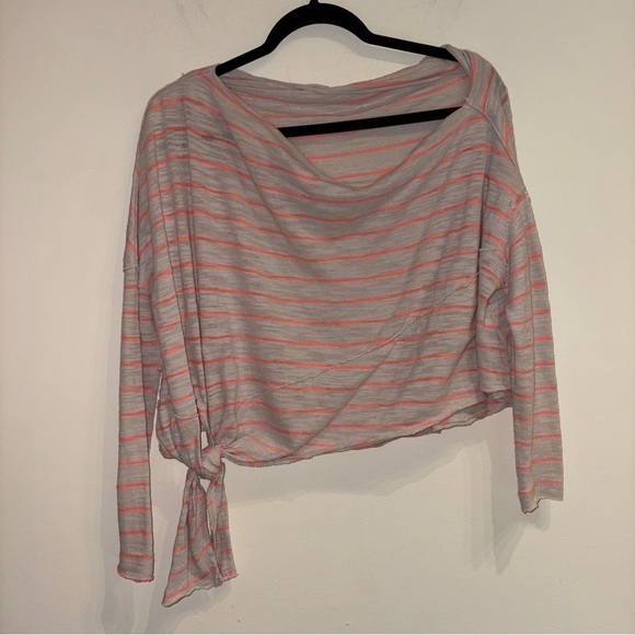 Free People Love Lane One-Shoulder Tee in Grey Combo - Picture 6 of 10